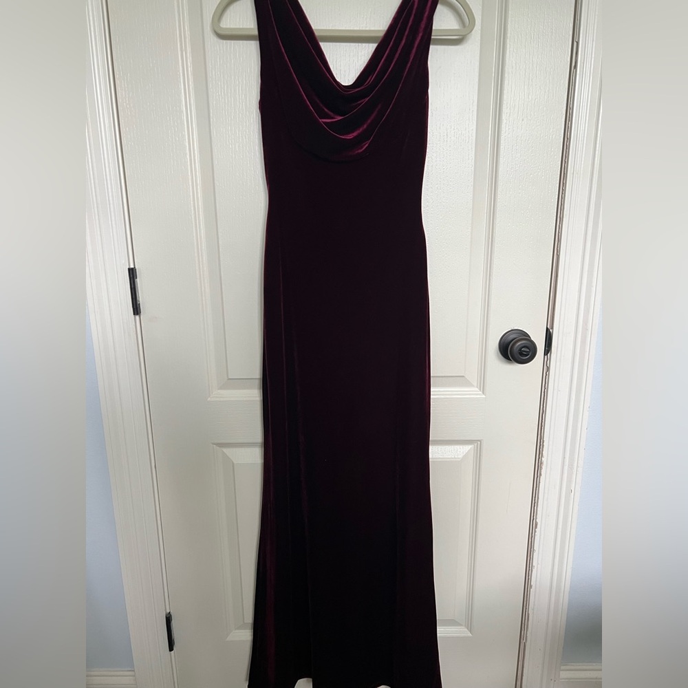 Vince Camuto Red Sleeveless Cowl Neck Maxi Gown